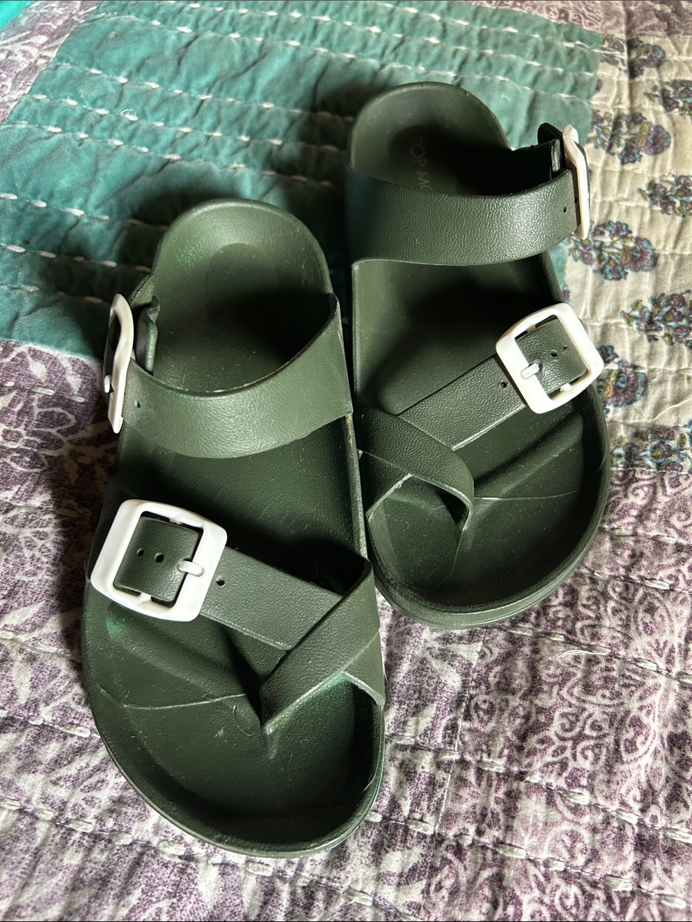 Women’s TOP Moda Dark Green Slide Sandals with White Buckles